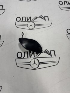 Крышка буксировочная перед на Mercedes w205 до рест